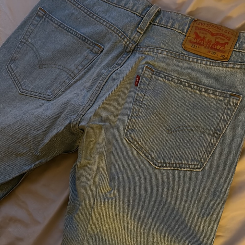 Levi Distressed Mid Rise Jeans - Picture 4 of 7